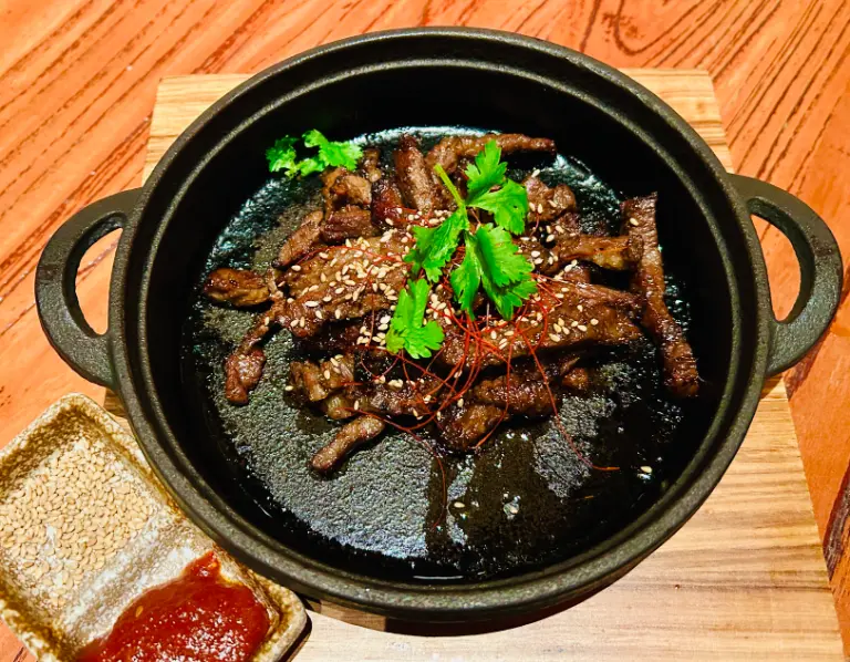 koma restaurant review mbs shoppes korean beef in skillet