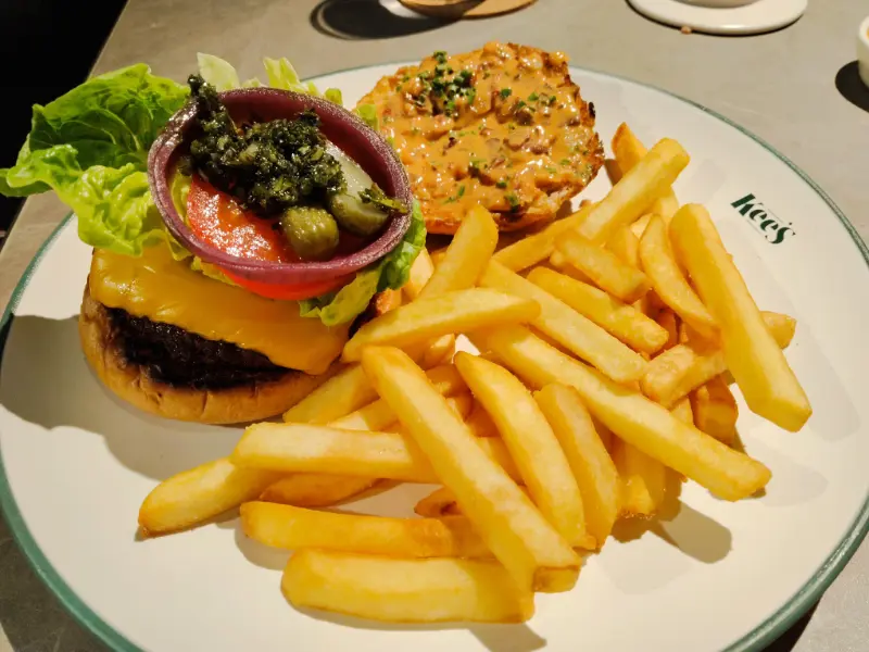 Kee’s Smash Bacon Cheeseburger