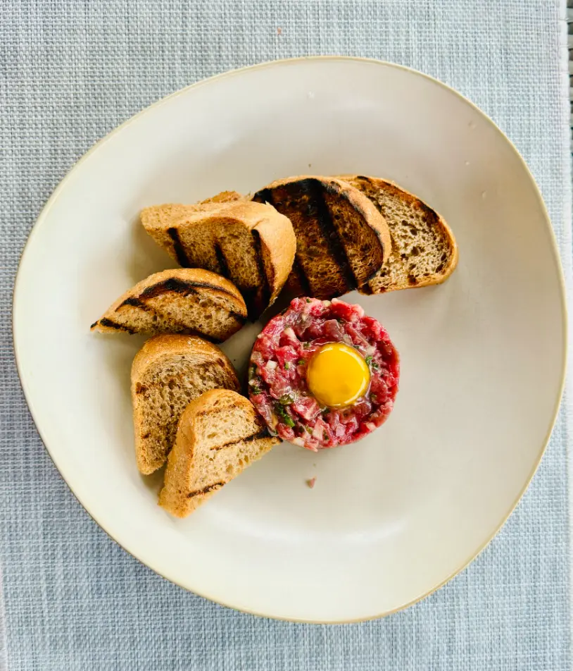 sea fire salt restaurant review anantara resort steak tartare