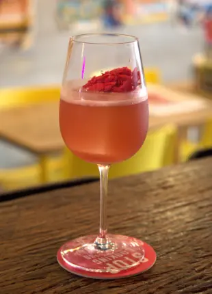 3-Day Día de los Muertos Fiesta in Singapore by Chimichanga 3 3-Day Día de los Muertos Fiesta in Singapore by Chimichanga Fiesta Highlights A limited-special menu including Wagyu Albóndigas with creamy veal demi-glacé & crushed potatoes, and the “Flores de Muertos” cocktail, made with Cocuy Chimichanga Na'Guará, St. Germain, Lime and Guava.