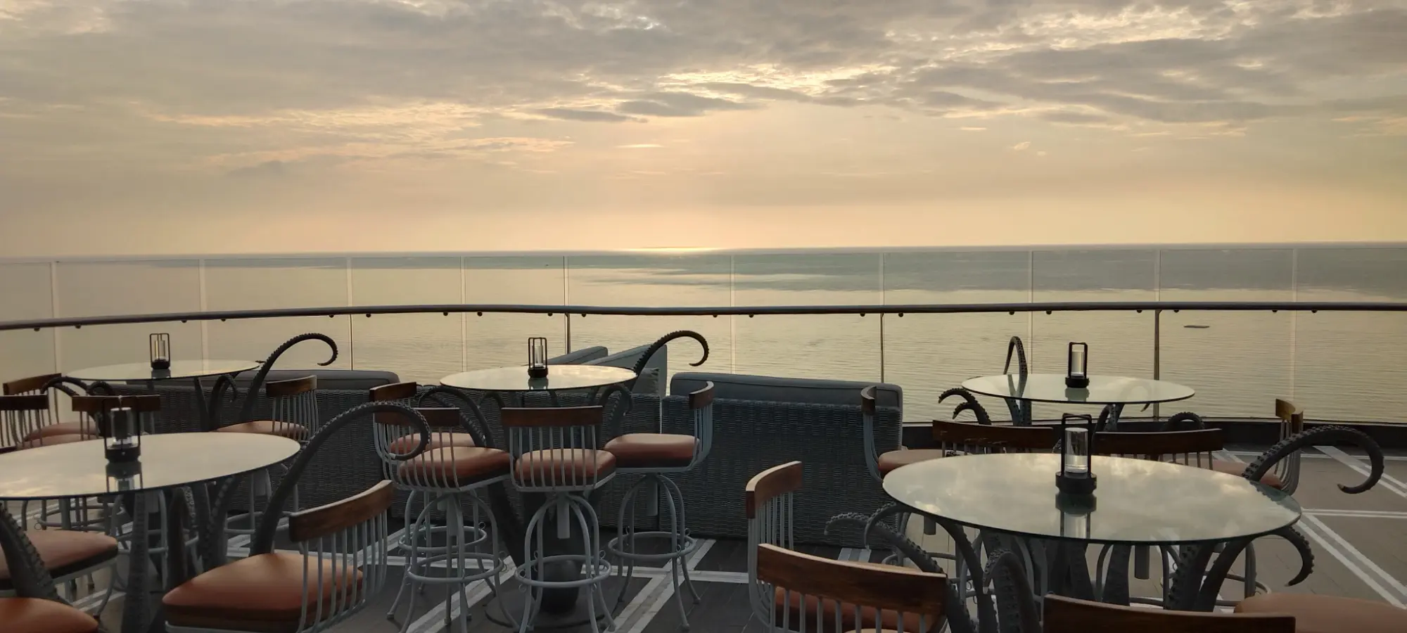 INK 360 Rooftop Bar - InterContinental Phu Quoc Long Beach